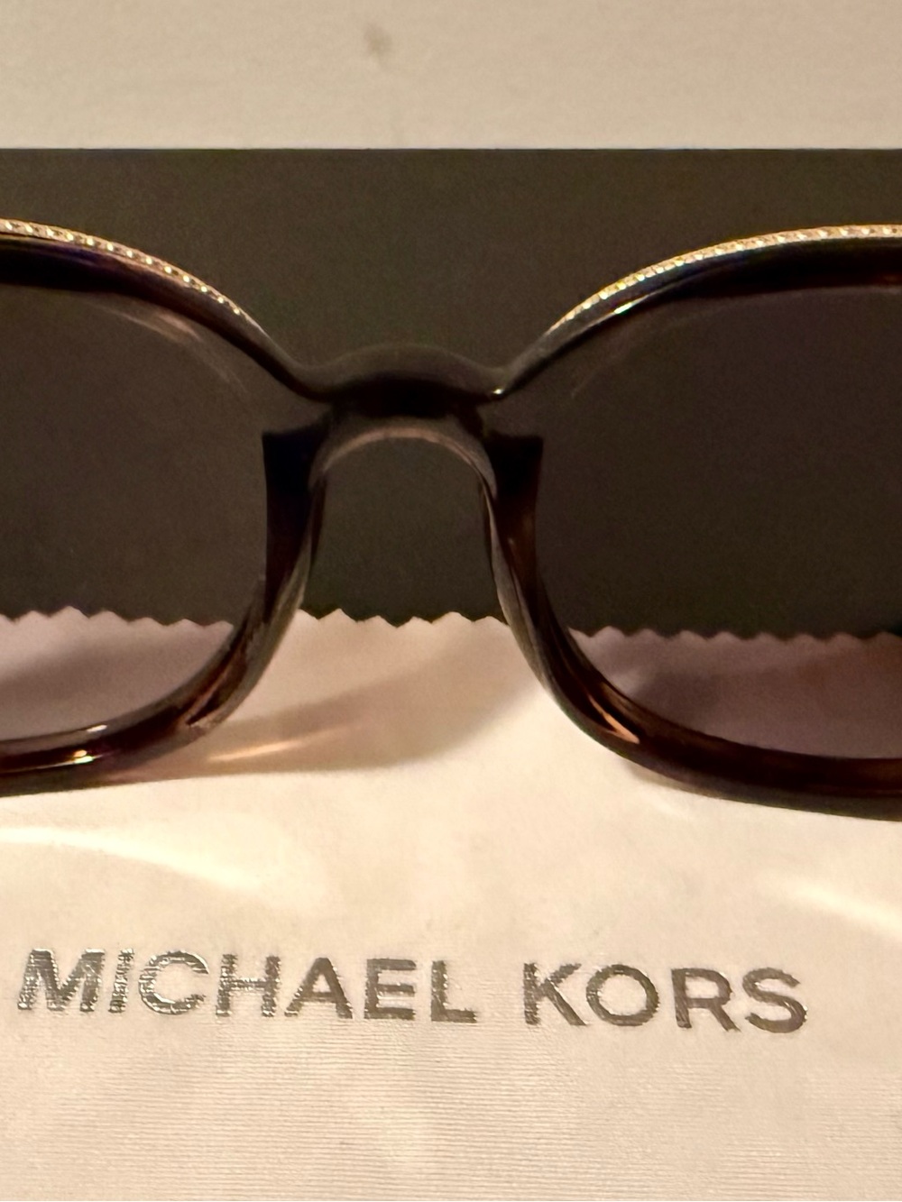 Michael Kors Bal Harbour Tortoise Shell Gold Trim Sunglasses Mk2089U - Picture 4 of 12